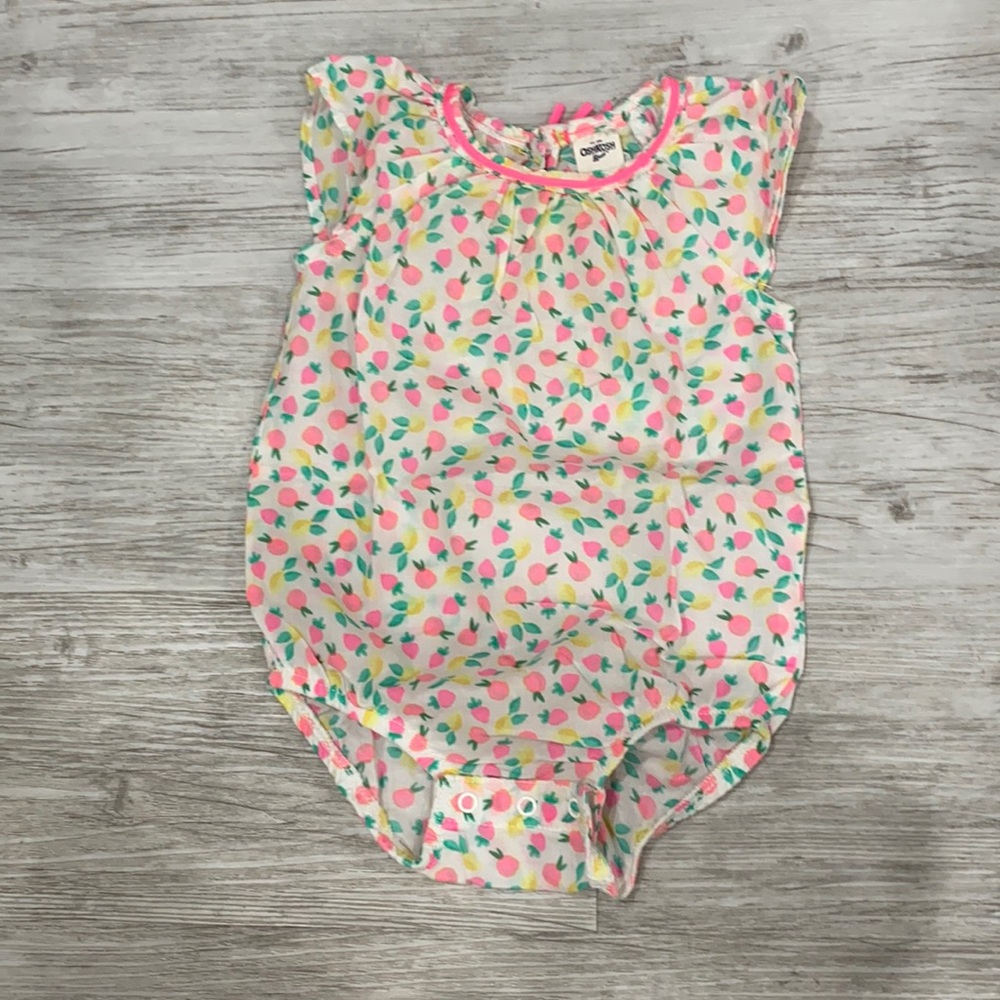 (Double) Oshkosh bgosh. 6m. Colorful.